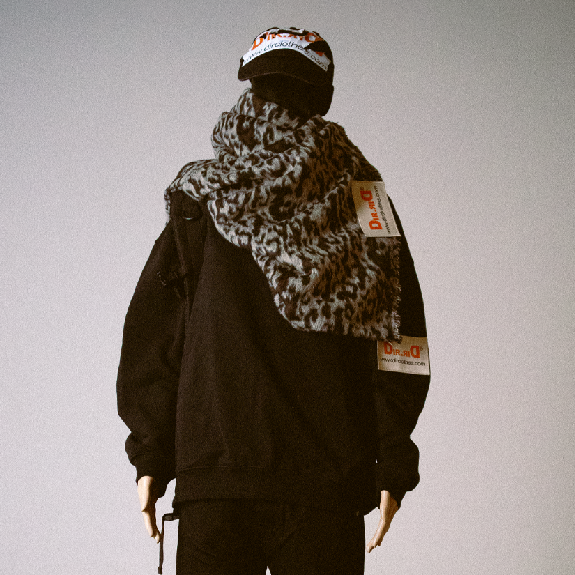 DIR. Lepoard Scarf