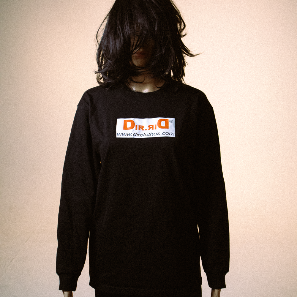DIR. Essentials Long-Sleeve